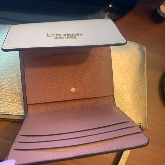 Kate Spade Wallet - Picture 4 of 6